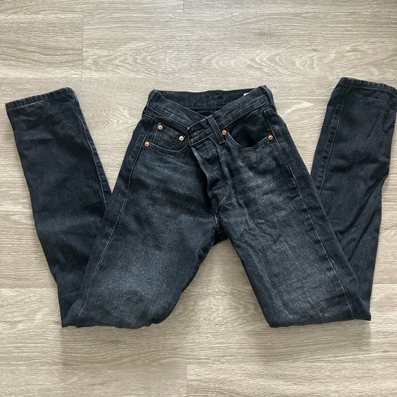 501 Levi’s Straight Black Denim Jeans - Picture 1 of 4